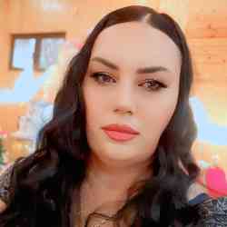 Single Armenian woman in Yerevan, Армения, Armenia