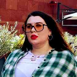 Single Armenian woman in Los Angeles, CA, United States