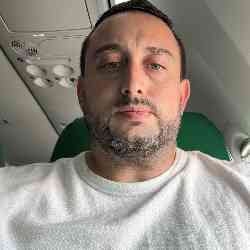 Single Armenian man in Paris, France, France