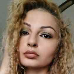 Single Armenian woman in Yerevan, Armenia, Armenia