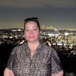 Single Armenian woman in Los Angeles, CA, United States