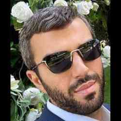 Single Armenian man in Yerevan, Армения, Armenia