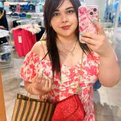 Single Armenian woman in Ereván, Հայաստան, Armenia