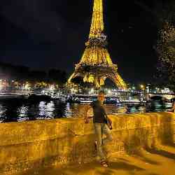 Single Armenian man in Paris, France, France