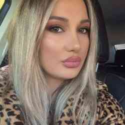 Single Armenian woman in Glendale, CA, United States