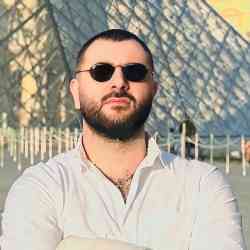 Single Armenian man in Yerevan, Yerevan, Armenia