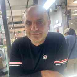 Single Armenian man in Yerevan, Yerevan, Armenia