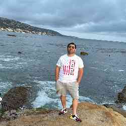 Single Armenian man in Los Angeles, California, United States