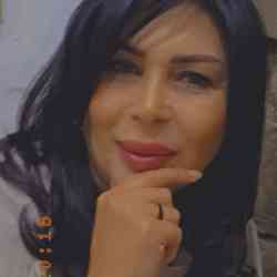 Single Armenian woman in Yerevan, Армения, Armenia