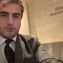 Single Armenian man in Los Angeles, California, United States