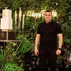 Single Armenian man in California City, Калифорния, United States