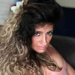 Single Armenian woman in Glendale, CA, United States