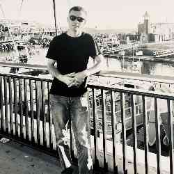 Single Armenian man in Los Angeles, California, United States