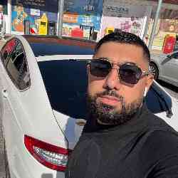 Single Armenian man in Paris, France, France