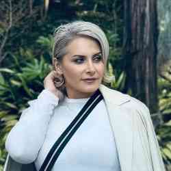 Single Armenian woman in Los Angeles, CA, United States