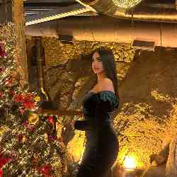 Single Armenian woman in Yerevan, Армения, Armenia