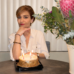 Single Armenian woman in Glendale, CA, United States