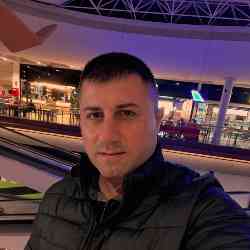 Single Armenian man in Quart de Poblet, Comunidad Valenciana, Spain