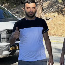 Single Armenian man in Los Angeles, California, United States