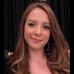 Single Armenian woman in Los Ángeles, California, United States