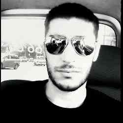 Single Armenian man in Ereván, Армения, Armenia