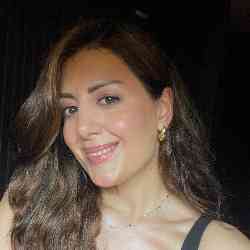 Single Armenian woman in Los Angeles, CA, United States