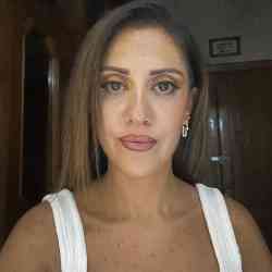 Single Armenian woman in Aleppo, Aleppo Governorate, Syria