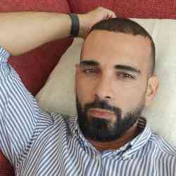 Single Armenian man in Paris, France, France