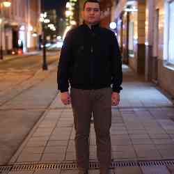 Single Armenian man in Yerevan, Армения, Armenia