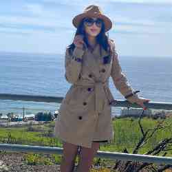 Single Armenian woman in Glendale, California, United States