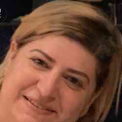Single Armenian woman in Yerevan, Армения, Armenia