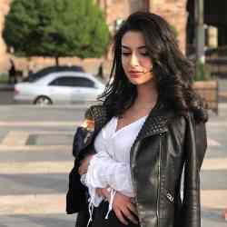 Single Armenian woman in Yerevan, Армения, Armenia