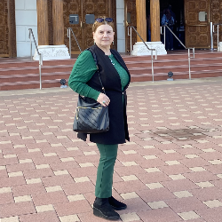 Single Armenian woman in Los Angeles, CA, United States