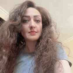 Single Armenian woman in Yerevan, Armenia, Armenia