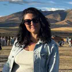 Single Armenian woman in Yerevan, Armenia, Armenia