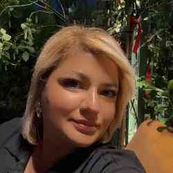 Single Armenian woman in Yerevan, Armenia, Armenia