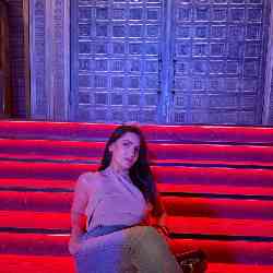 Single Armenian woman in Yerevan, Армения, Armenia