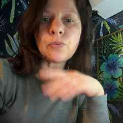 Single Armenian woman in New York, NY, United States