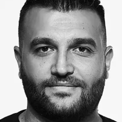 Single Armenian man in California City, CA, United States