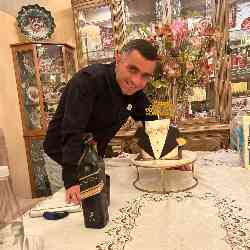 Single Armenian man in Burbank, California, United States