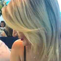 Single Armenian woman in Glendale, California, United States