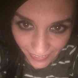 Single Armenian woman in Boston, Massachusetts, United States