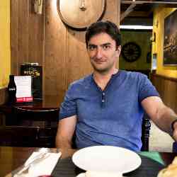 Single Armenian man in New York, New York, United States