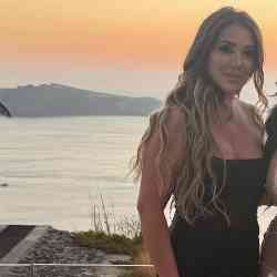 Single Armenian woman in Glendale, California, United States
