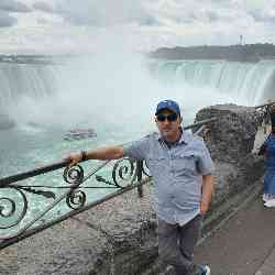 Single Armenian man in Toronto, Ontario, Canada