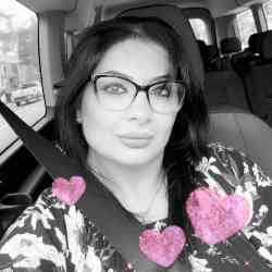 Single Armenian woman in Glendale, California, United States