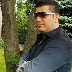 Single Armenian man in Boston, Massachusetts, United States