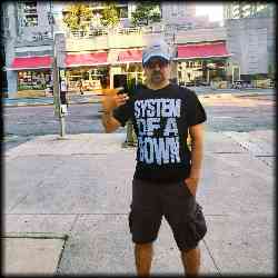 Single Armenian man in Toronto, Ontario, Canada