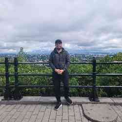 Single Armenian man in Toronto, Ontario, Canada