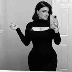 Single Armenian woman in Los Angeles, California, United States